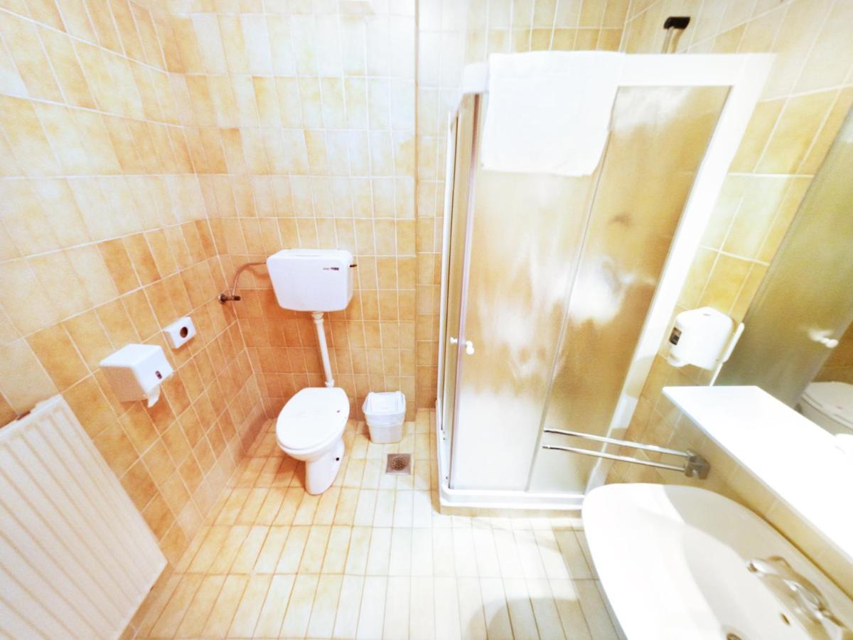 Lucija Hotel 3*